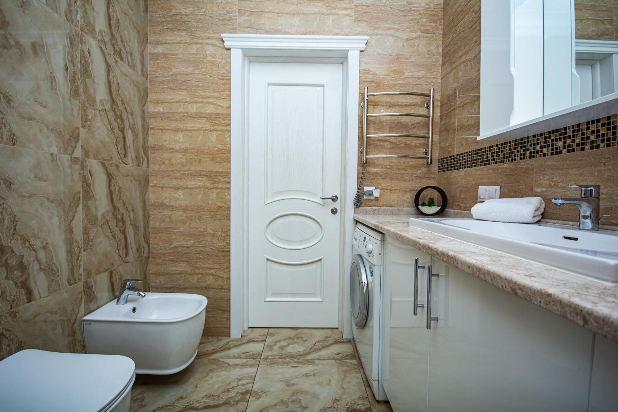 Luxury For Business & Pleasure Royal 3 Apartment Kiev Ngoại thất bức ảnh