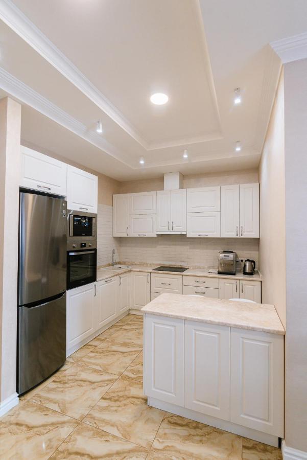 Luxury For Business & Pleasure Royal 3 Apartment Kiev Ngoại thất bức ảnh