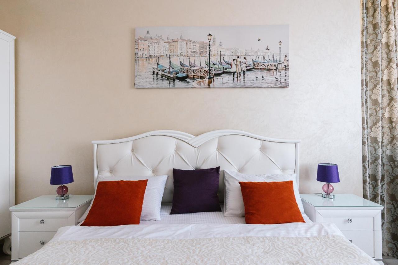 Luxury For Business & Pleasure Royal 3 Apartment Kiev Ngoại thất bức ảnh